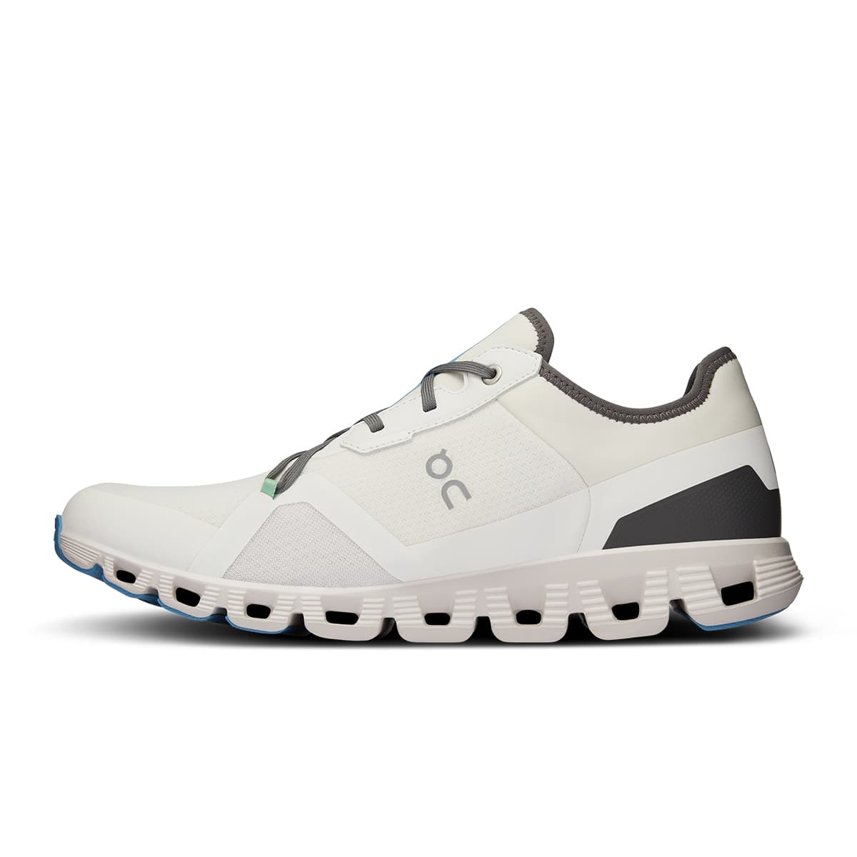 Left side view of the On Cloud X 3 AD Undyed-White-Niagara men’s running shoe #color_undyed-white-niagara
