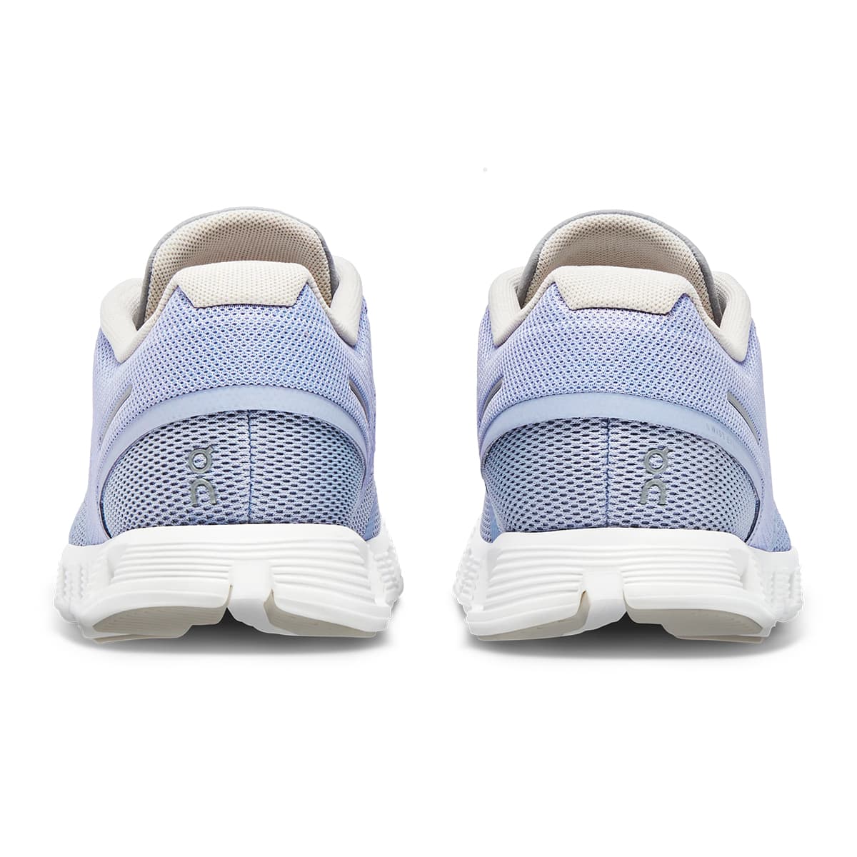 Back view of the On Cloud 5 Nimbus Alloy women's running shoe