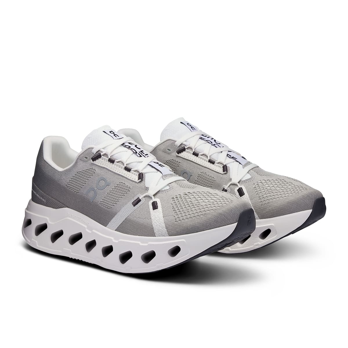 45-degree view of the On Cloudeclipse Alloy-White men’s running shoe