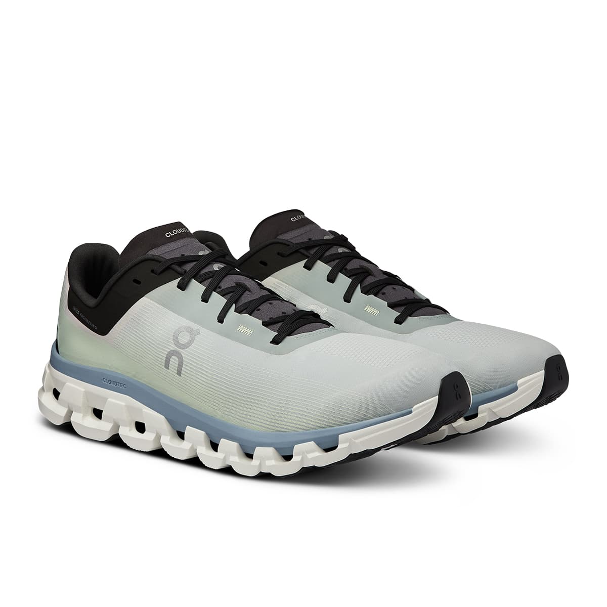 45-degree view of the On Cloudflow 4 Glacier-Chambray men’s running shoe
