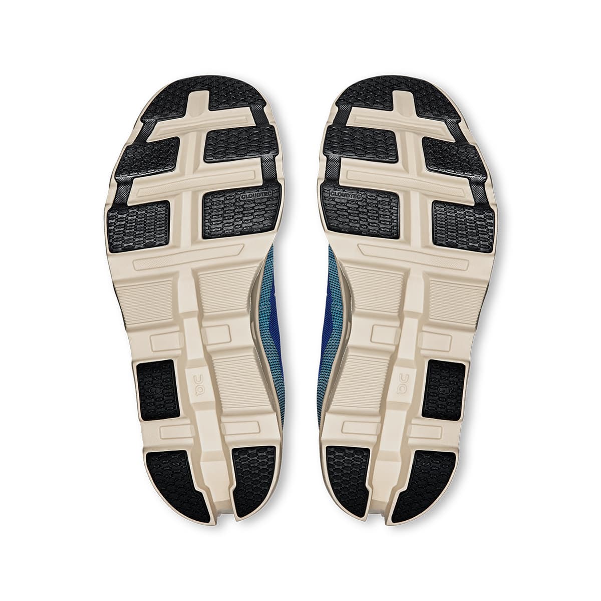 Soles of the On Cloudmonster 2 Tempest Horizon men’s running shoes