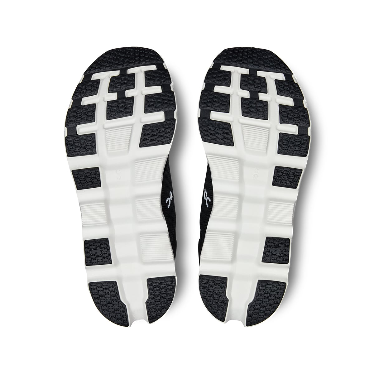 Soles of the On Cloudstratus 3 Black Frost women’s running shoes