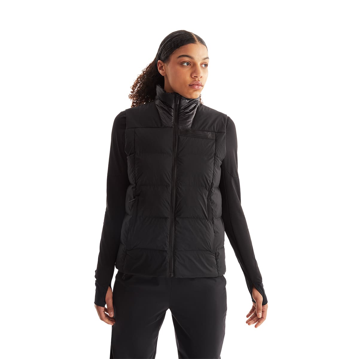 Women wearing the On Challenger Vest Colour Black - Front View