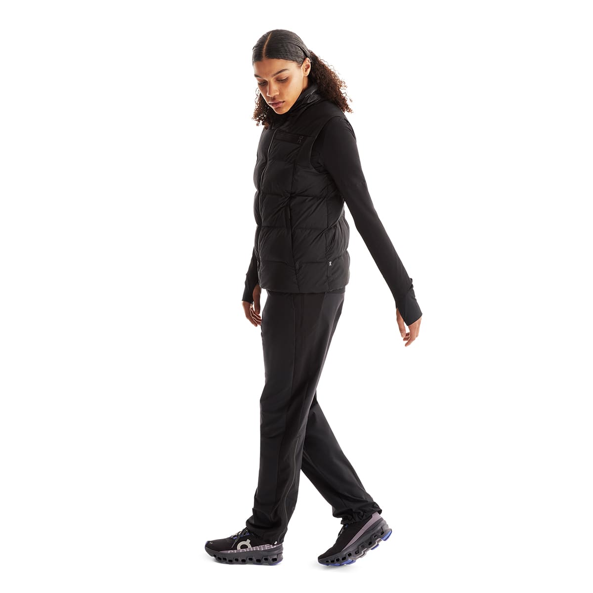 Women wearing the On Challenger Vest Colour Black - Front View 45 Degree