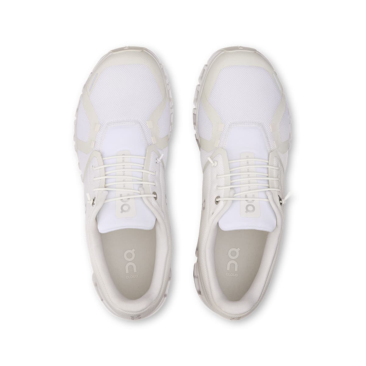 Top view of the On Cloud 6 White-White men’s running shoes