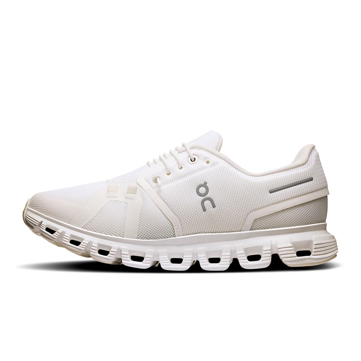 Left side view of the On Cloud 6 White-White men’s running shoe