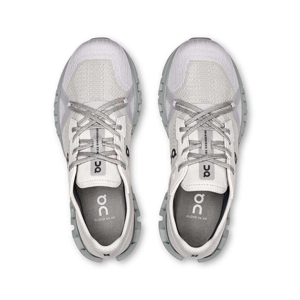 Top view of the On Cloud X 4 AD Wolf-Alloy women’s running shoes #color_wolf-alloy