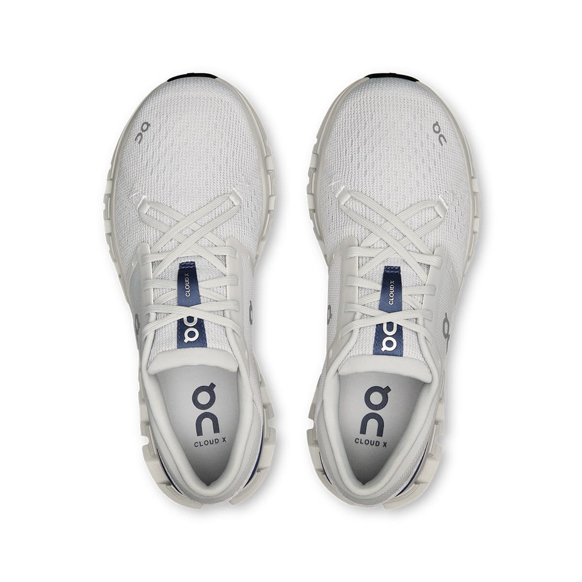 Top view of the On Cloud X 4 Lavender-Acai women’s running shoes #color_lavender-acai