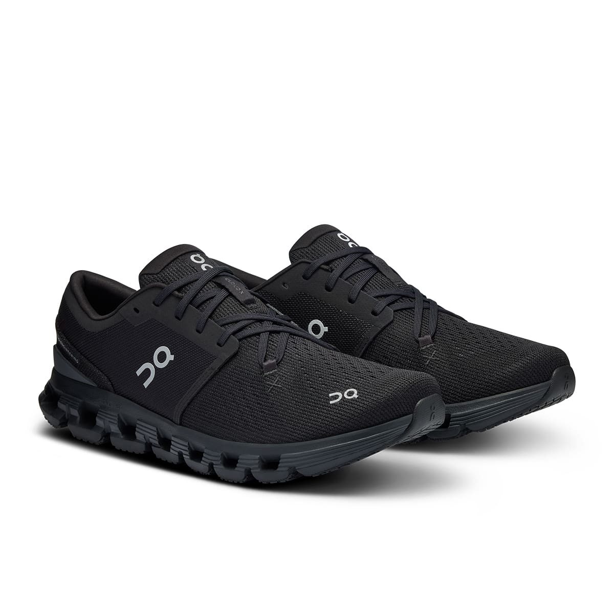 45-degree view of the On Cloud X4 Black-Eclipse men’s running shoe
