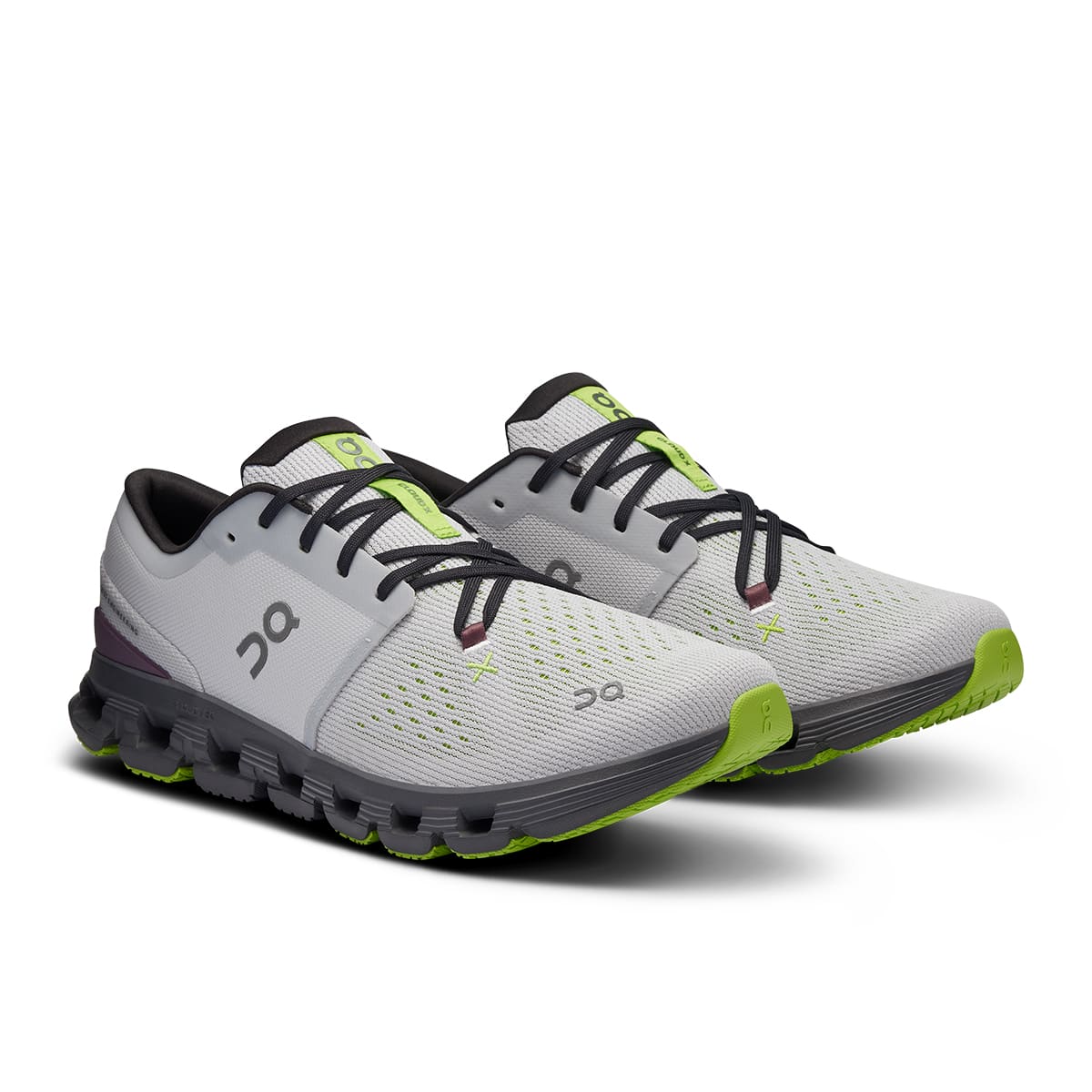45-degree view of the On Cloud X4 Glacier-Eclipse men’s running shoe