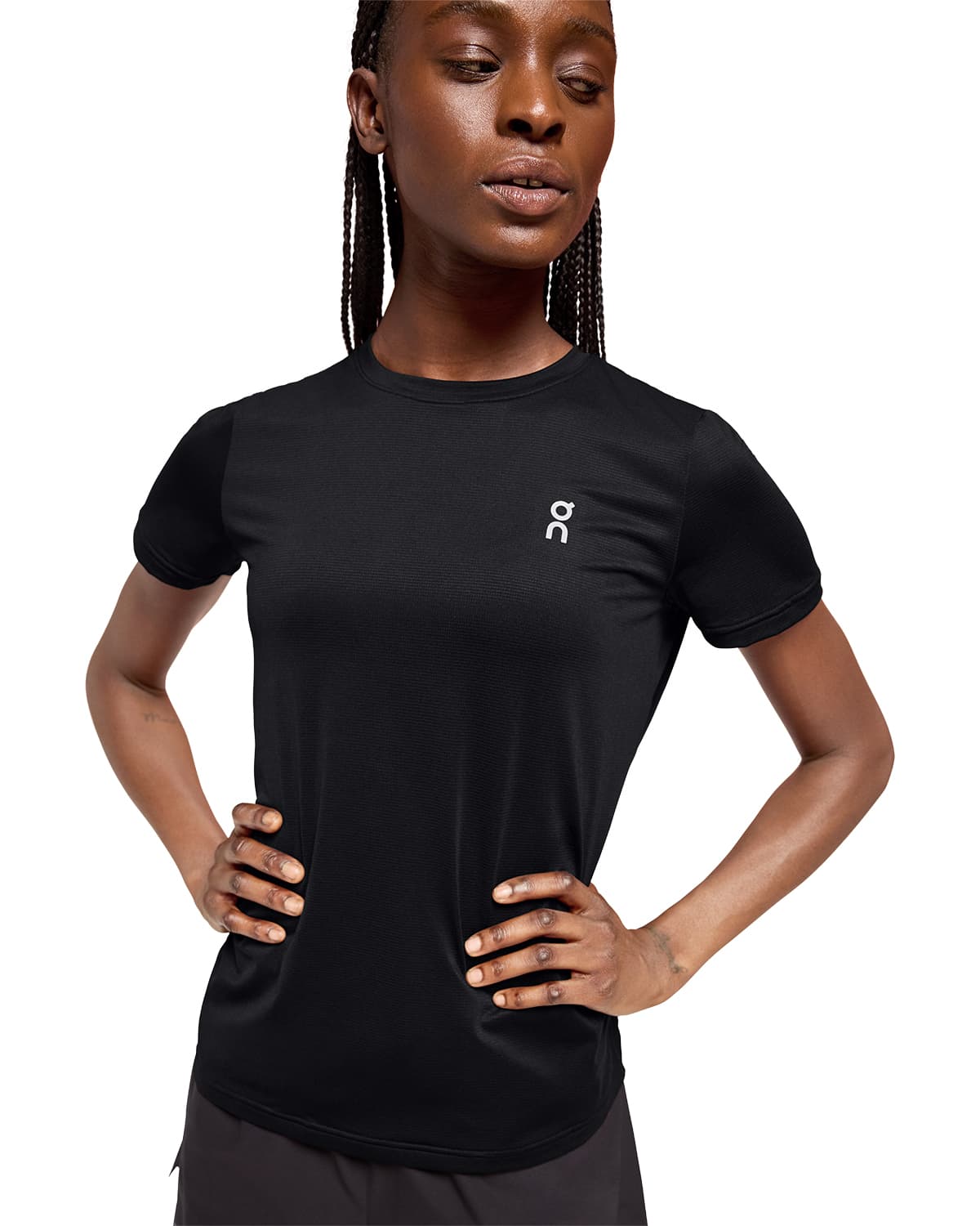 Women wearing the On Core T Colour Black - Front View Detail