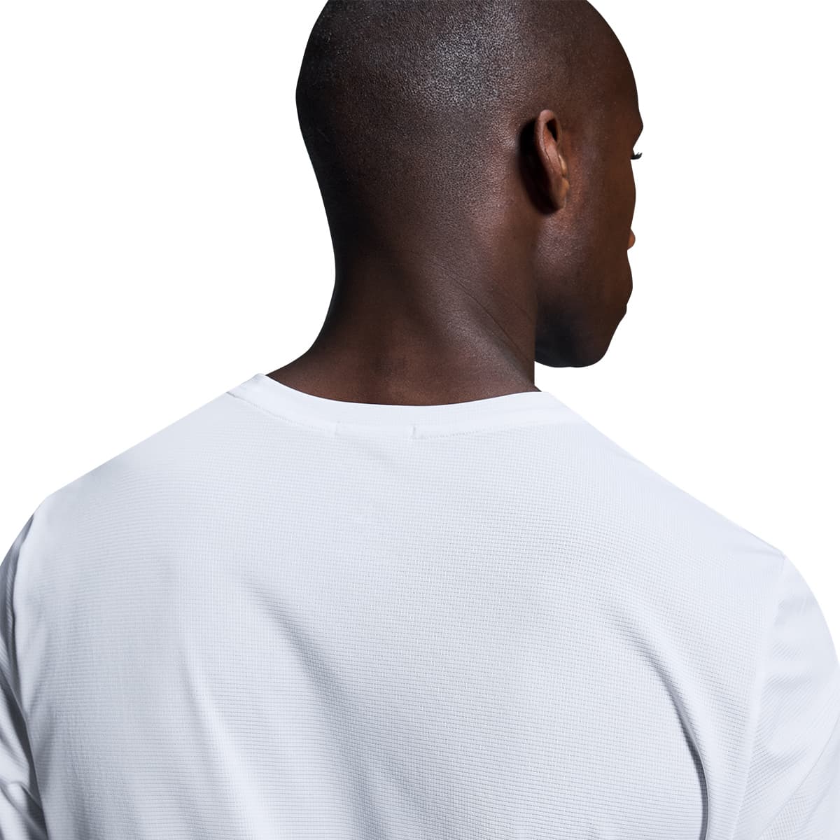 Man wearing the On Core T Colour White - Back View Detailed Zoom