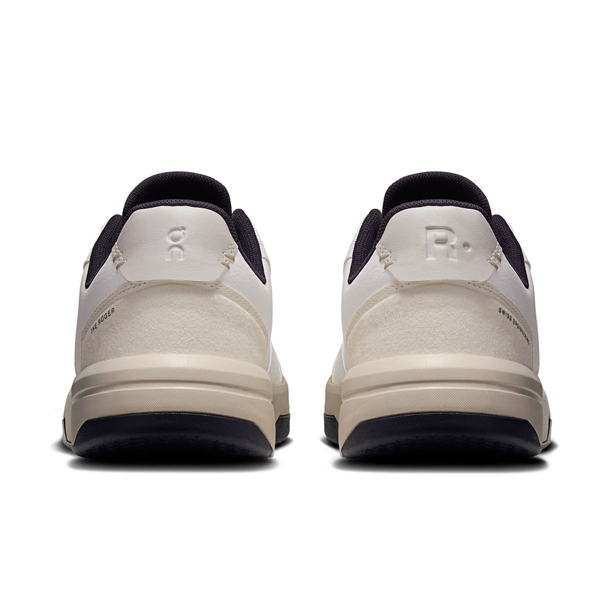 Back view of the On The Roger Clubhouse White Midnight men’s running shoe