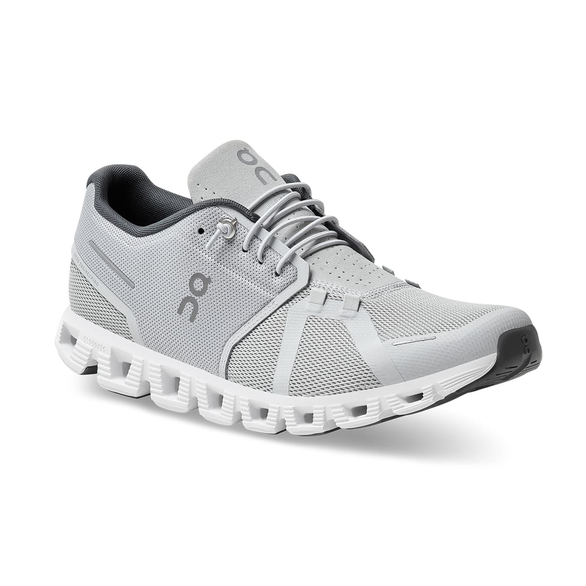 5-degree view of the On Cloud 5 Glacier White men's running shoe