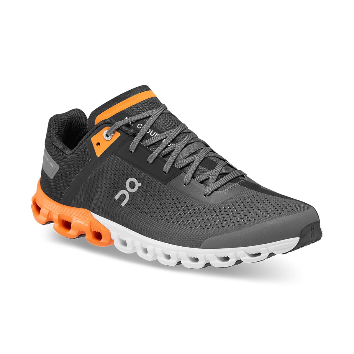 45-degree view of the On Cloudflow Black-Tumeric men’s running shoe