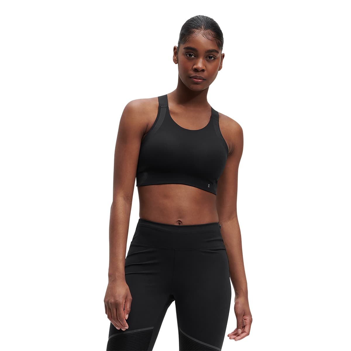 Woman wearing the On Performance Bra Colour Black