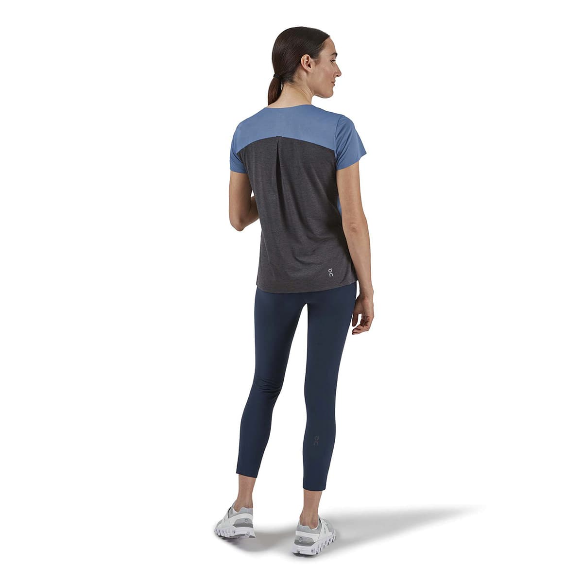 Woman wearing the On Performance T Colour Cerulean Black - Back View