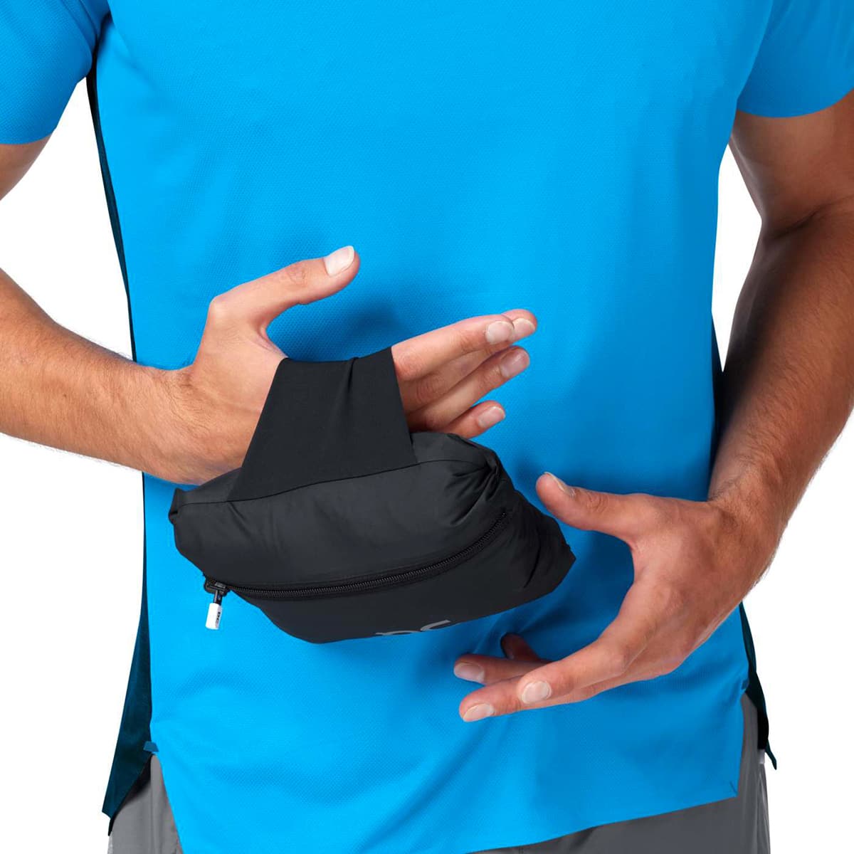Man holding On Weather Jacket Colour Black Shadow - bag