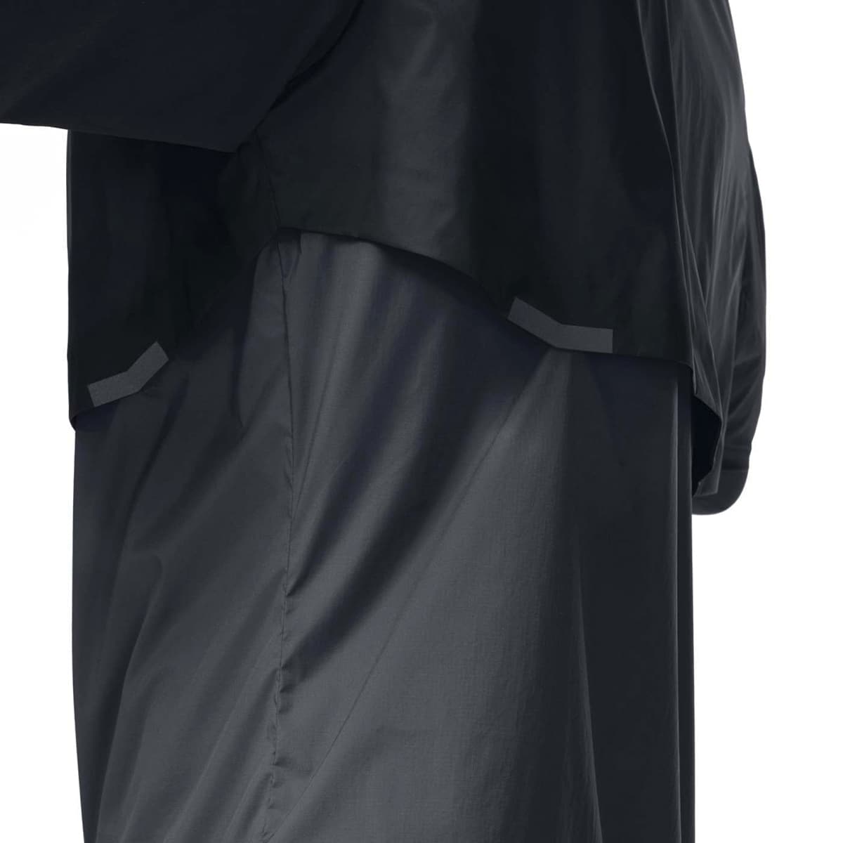 Man wearing the On Weather Jacket Colour Black Shadow - Side Detail