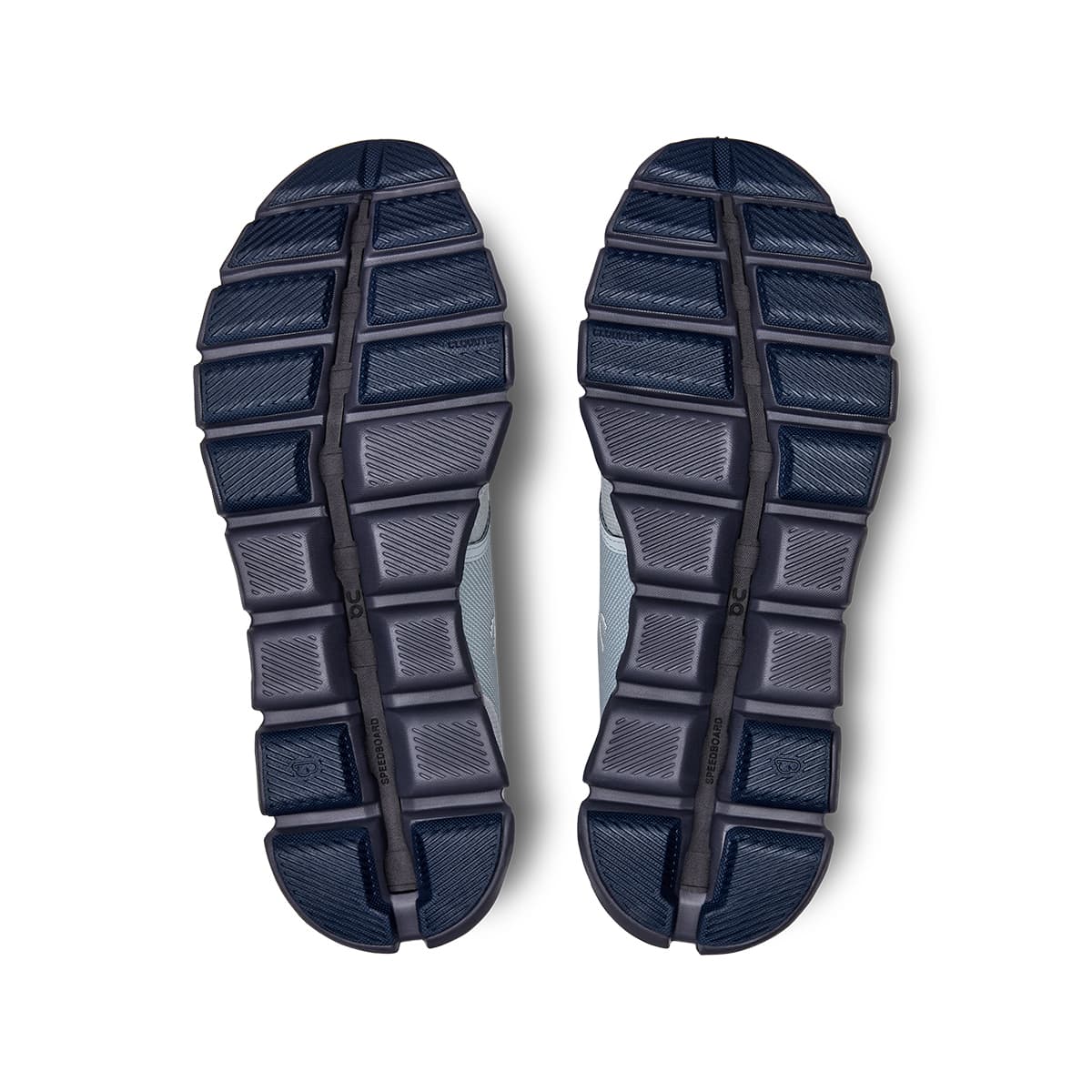 Soles of the On Cloud X 3 Glacier Iron men’s running shoes 