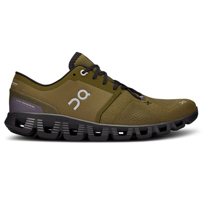 Right side view of the On Cloud X 3 Hunter Black men’s running shoe 