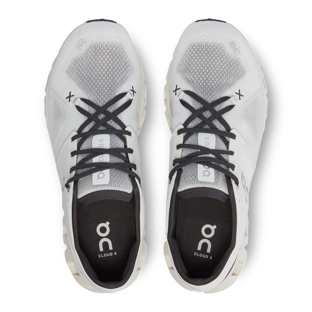 Top view of the On Cloud X 3 Ivory Black men’s running shoes 