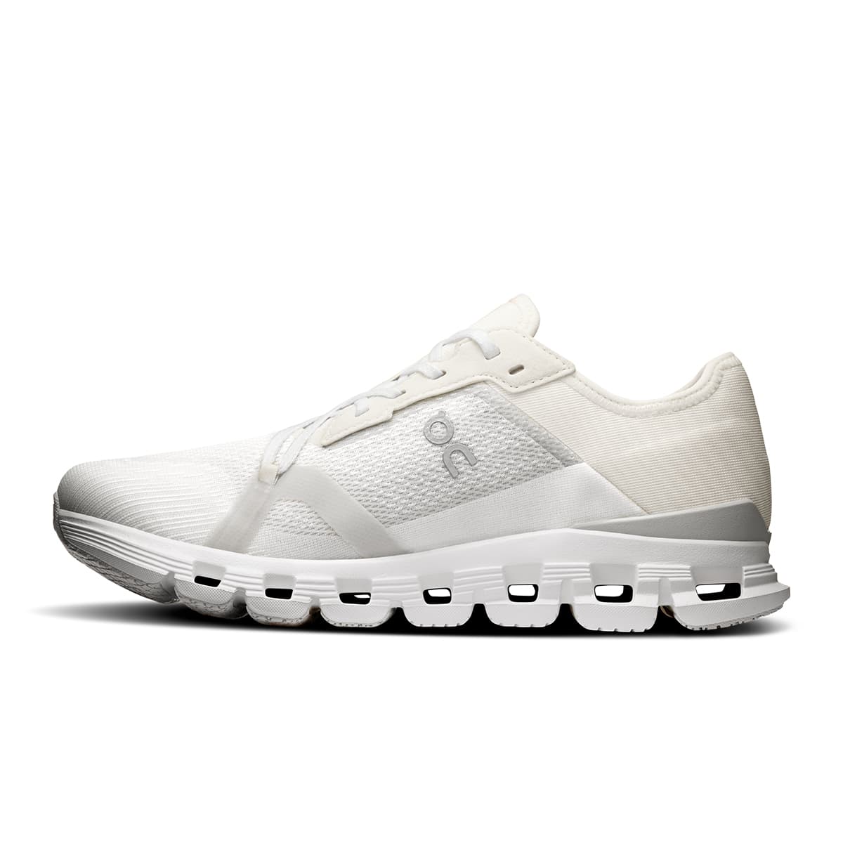 Left side view of the On Cloud X 4 AD White-Wolf women’s running shoe 