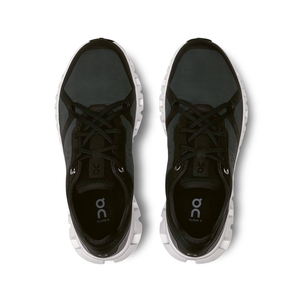 Top view of the On Cloud X3 AD Black-White women’s running shoes 