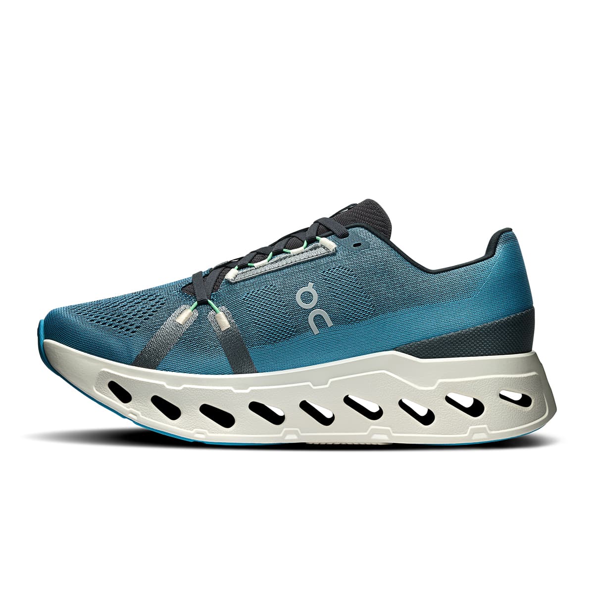 Left side view of the On Cloudeclipse Niagara-Ivory men’s running shoe #color_niagara-ivory