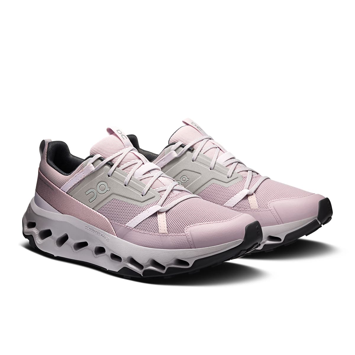 45-degree view of the On Cloudhorizon Mauve-Fade women’s running shoe 