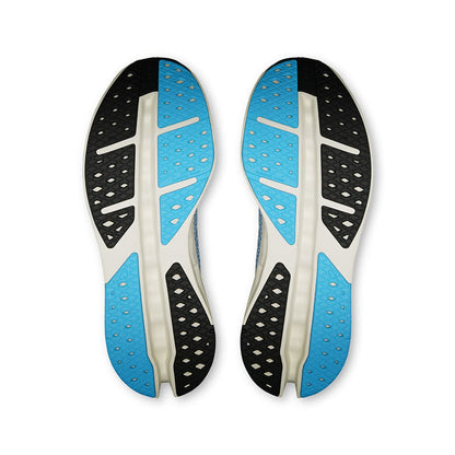 Soles of the Road Running On Cloudsurfer-Max Dust-Ivory men’s running shoes 