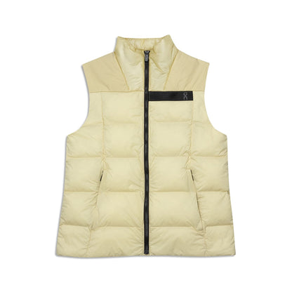 Product shot of the Women's On Challenger Vest Colour Endive 