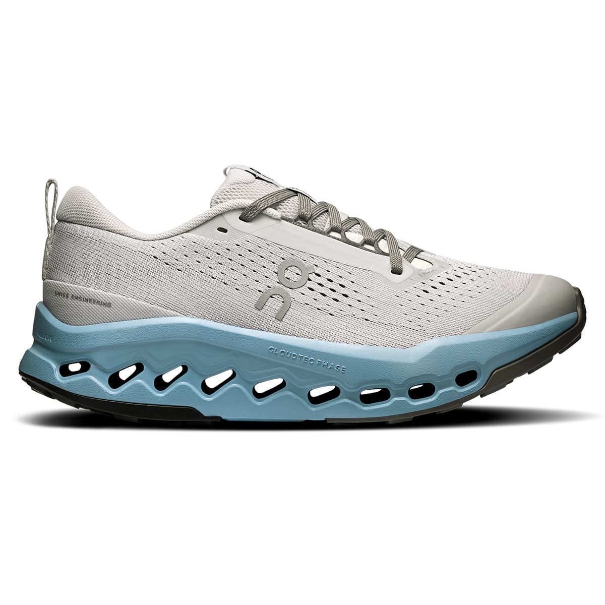 Right side view of the On Cloudsurfer 2 Trail Glacier-Dust women’s running shoe #color_glacier-dust