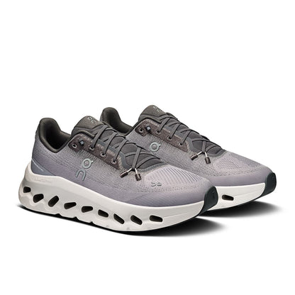 45-degree view of the On Cloudtilt Eclipse-Lilac women’s running shoe 
