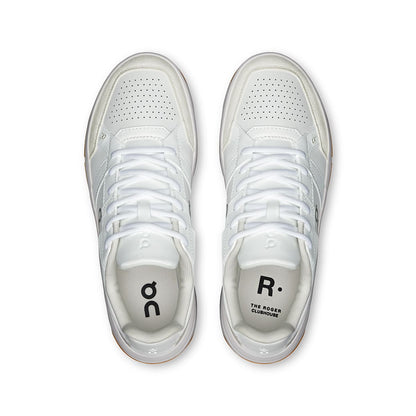 Top view of the On The Roger Clubhouse White Ivory women’s running shoes 