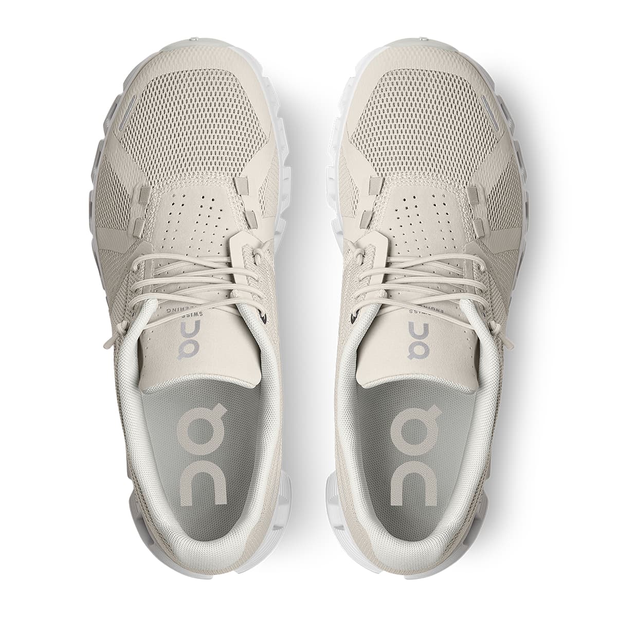Top view of the On Cloud 5 Pearl White women's running shoes 