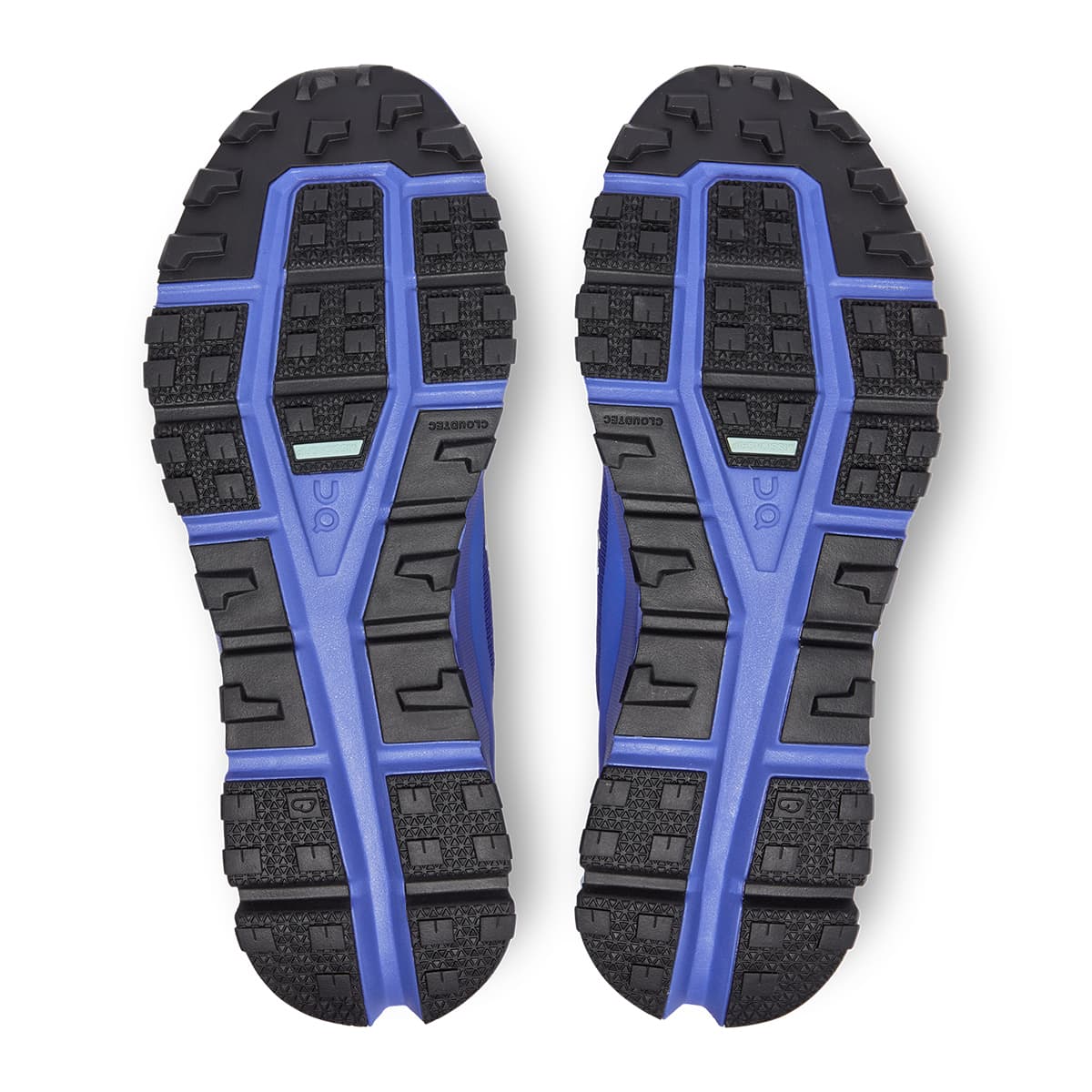 Soles of the On Cloudultra Indigo Copper men’s running shoes #color_indigo-copper
