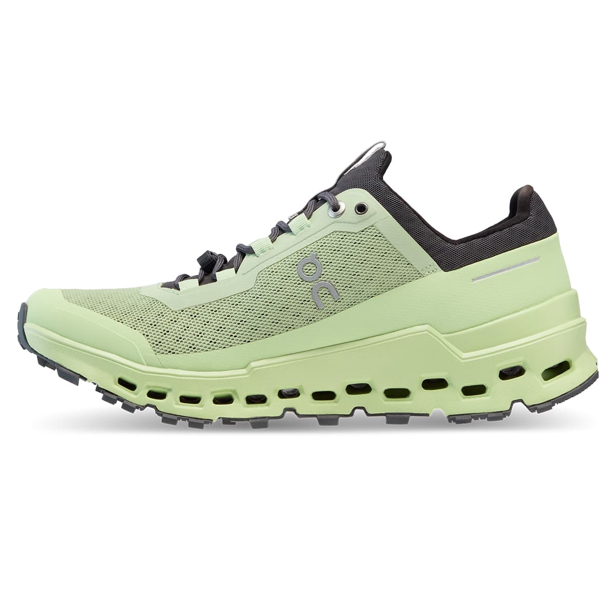Left side view of the On Cloudultra Vine Meadow women’s running shoe #color_vine-meadow