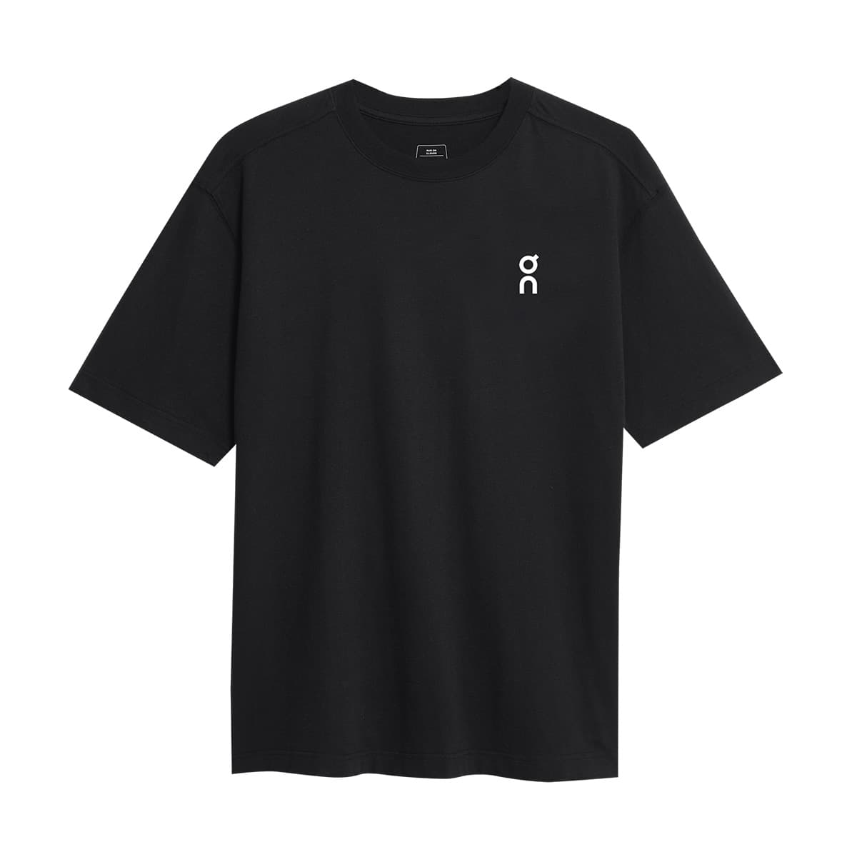 Product shot of the Women’s On Club T Colour Black #color_black
