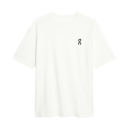 Product shot of the Women’s On Club T Colour White 