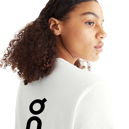Women wearing the On Club T Colour White - Back Detail Logo 