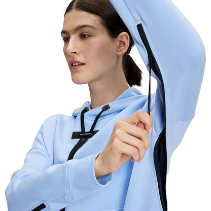 Women wearing the On Hoodie Stratosphere Navy - Detail Arm Zip 