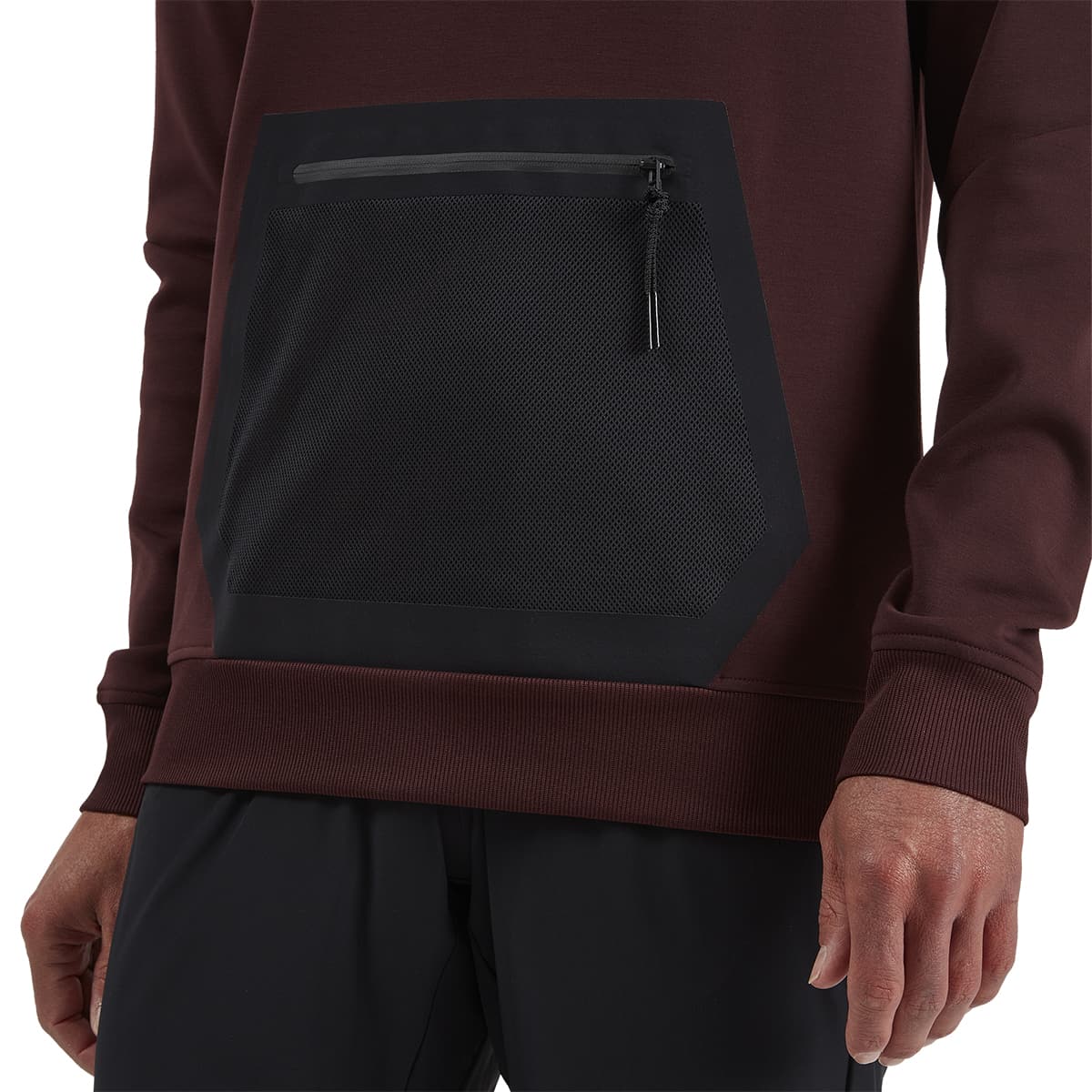 Man wearing the On Hoodie Colour Mulberry - Detail Front Pocket 
