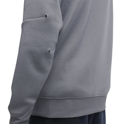 Man wearing the On Hoodie Colour Rock - Arm Detail 