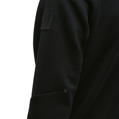 Man wearing the On Zipped Hoodie Colour black - Back Left Arm Zoom 