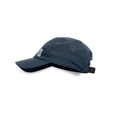 Product shot of the On Lightweight Cap Colour navy 